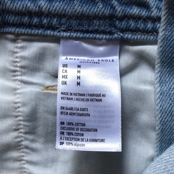 American Eagle Hi-Rise Tomgirl Shortals - Picture 7 of 9